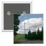 Windkraftanlagen in der Landschaft Anstecknadelbuttons
