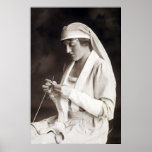 WWI Krankenschwester-strickende Strickjacke Plakatdruck