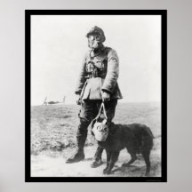 WWI Sergeant und seine Hundetragenden Gasmasken 19 Plakatdruck