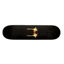 Zwei Giraffen mit roten Liebe-Herzen. Cartoon Skateboard Deck