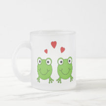 Zwei grüne Frösche mit roten Herzen Kaffeetasse