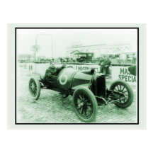 Zwei Männer in antikem Rennwagen n° 6 Indy 500 Postkarten