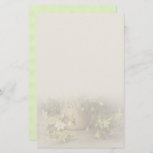 シックで上品なクレマチス・ペトリエイの便箋 BRIEFPAPIER (Vorne/Hinten)