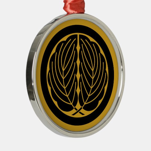 丸に抱き柏 SILBERNES ORNAMENT (Rechts)