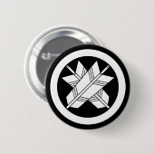 丸 に 違 い 矢 BUTTON (Vorne & Hinten)