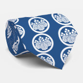 丸 五 三 KRAWATTE (Gerollt)