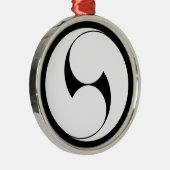 右 二 巴 (地 き) SILBERNES ORNAMENT (Rechts)