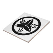 家紋「丸に立ち沢瀉」 FLIESE (Seite)