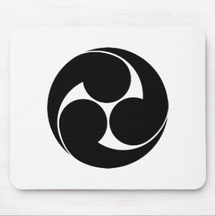 左 三 巴 (地 き) MOUSEPAD