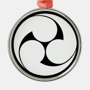 左 三 巴 (地 き) ORNAMENT AUS METALL