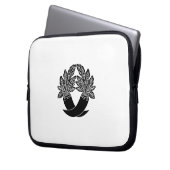違 い 大 根 LAPTOPSCHUTZHÜLLE (Vorderseite Links)