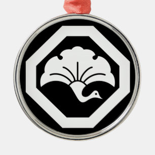 隅 切 角 り に 銀 ORNAMENT AUS METALL