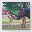 Suche nach halter wanduhren Pferde