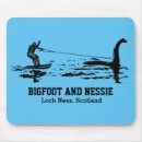 Suche nach loch in einem mousepads Jede person
