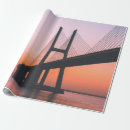 Suche nach brücke ist ein geschenkpapier Vintag