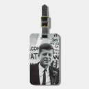 Suche nach jfk gepäckanhänger John