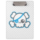 Suche nach piraten klemmbrett Schädel und knochen