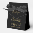 Suche nach black and gold papier geschenk box Einfach