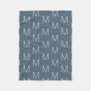 Suche nach monogramm fleecedecken Jede person