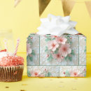Suche nach weiß mit blumen geschenkpapier Jede person