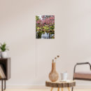 Suche nach rosa blüten auf baum poster Für alle