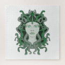 Suche nach medusa puzzle Frau