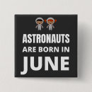 Suche nach astronaut buttons Raum