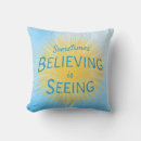 Suche nach botschafter kissen Jede person