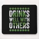 Suche nach grünes bier mousepads Feiertag