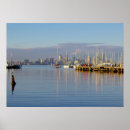 Suche nach schiffe im hafen poster Yacht