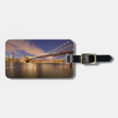 Suche nach hängebrücke gepäckanhänger Fotografie