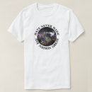 Suche nach frieden auf erde tshirts Jede person