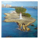 Suche nach hafen fliesen Meer