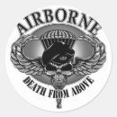 Suche nach fallschirmjäger aufkleber Im flugzeug