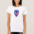 Suche nach im flugzeug tshirts Jede person