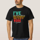 Suche nach lustige arbeitszitate tshirts Jede person
