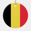Suche nach schwarzer stolz ornamente Flagge