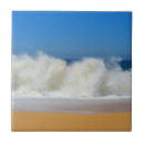 Suche nach ozeanwellen fliesen Himmel