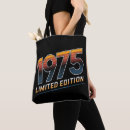 Suche nach year taschen Jede person