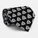 Suche nach triquetra krawatten Heide