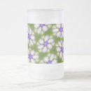 Suche nach kornblumen tassen Jede person