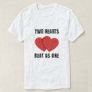 Suche nach zwei herzen tshirts Liebe