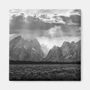 Suche nach gebirgszug magnete Snowcapped berg