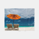 Suche nach regenschirm decken Meer