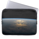 Suche nach erde laptop schutzhüllen Raum