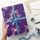 Suche nach lila schmetterlinge geschenkpapier Jede person