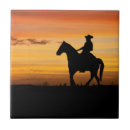 Suche nach cowgirl sonnenuntergang Pferd