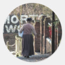 Suche nach viktorianisches kleid aufkleber Jede person