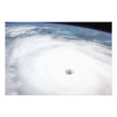Suche nach 3 auge poster Wolken