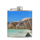 Suche nach bär und felsen flachmänner Natur